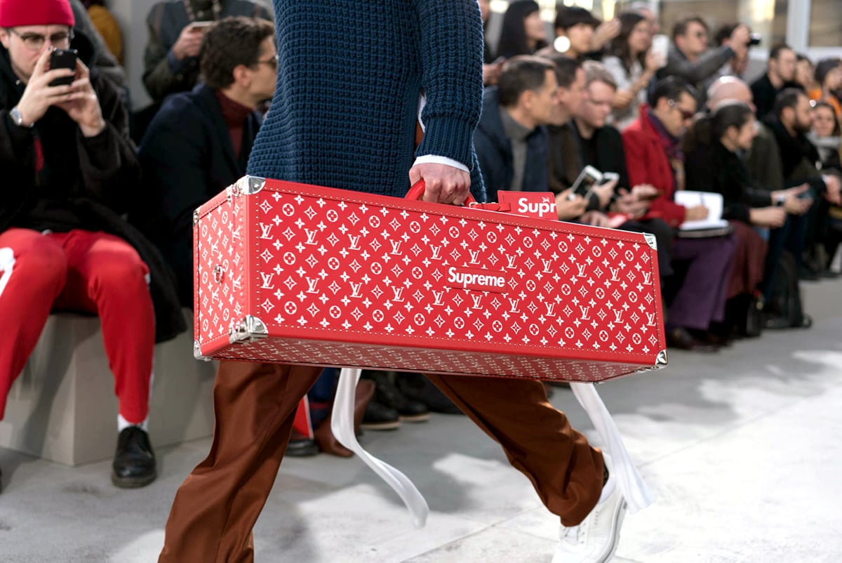 Collaboration de Supreme avec Louis Vuitton La mode de luxe rencontre le streetwear Millennials Luxe Digital