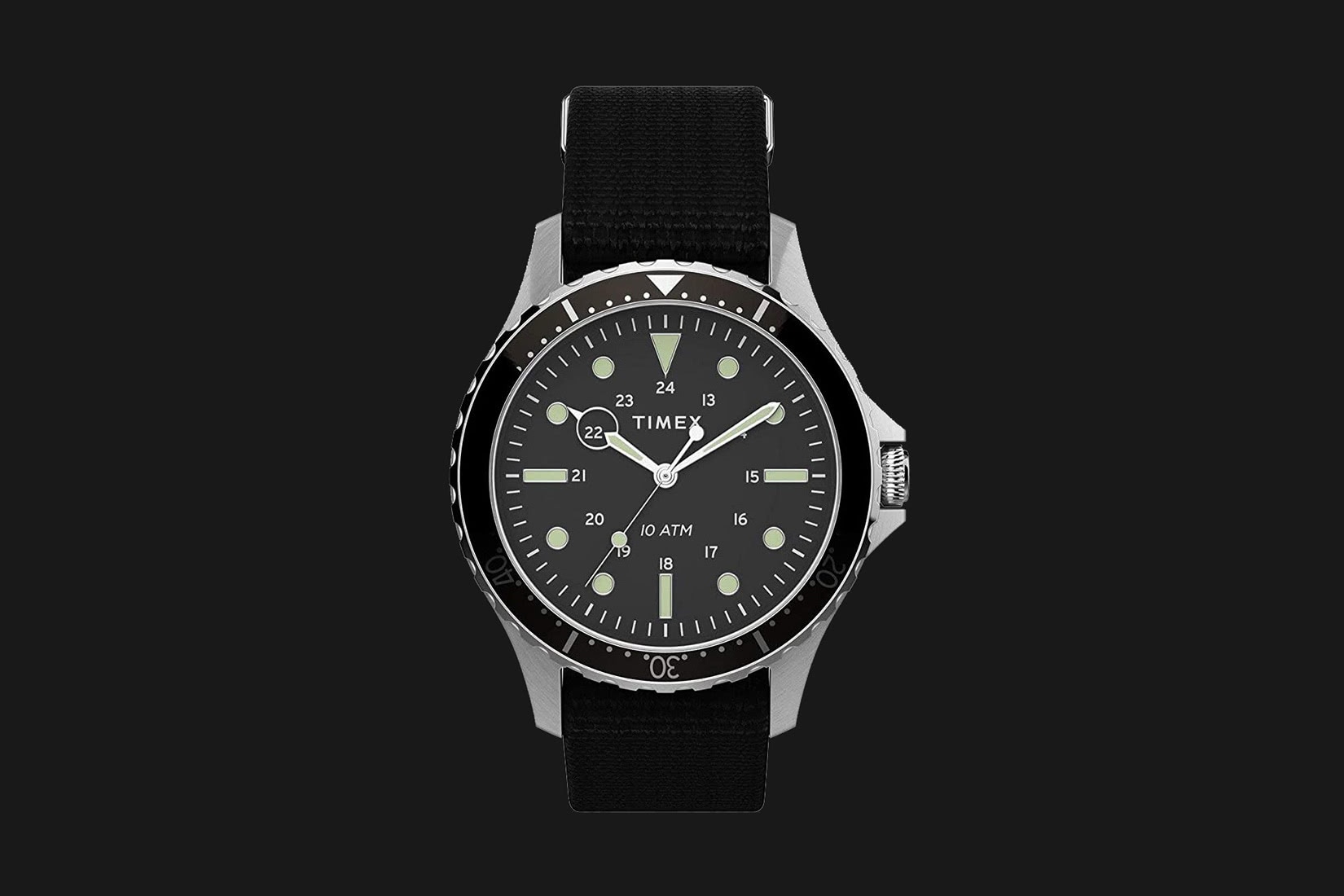Meilleure montre de plongée Timex Navi XL - Luxe Digital