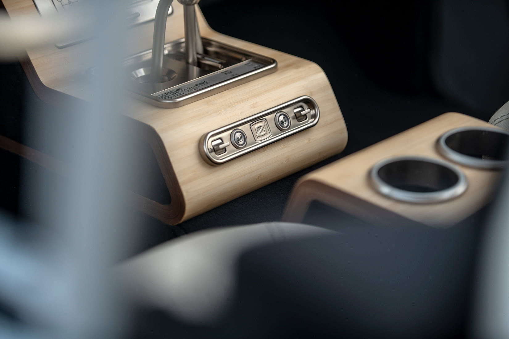 Engrenages de la ford bronco électrique à zéro émission - Luxe Digital