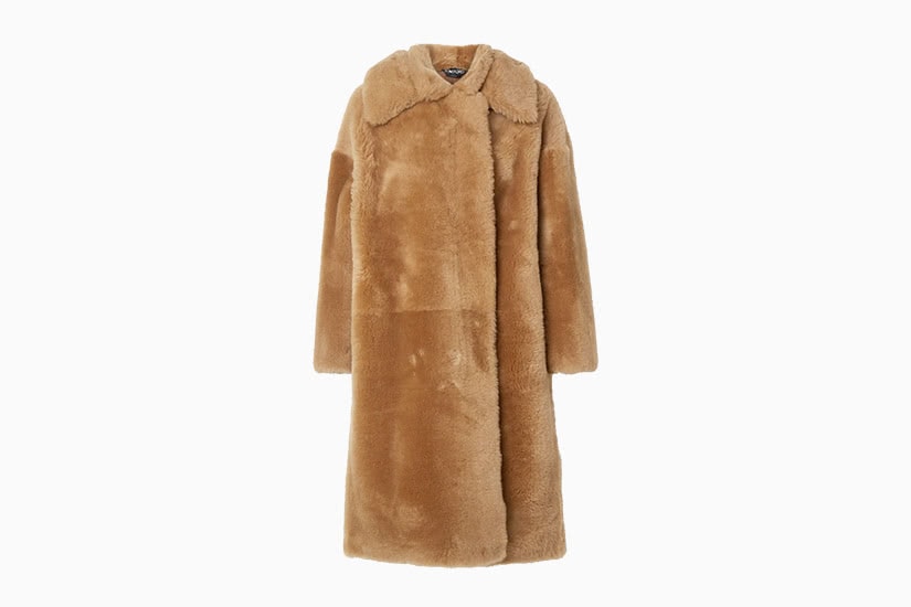 Les meilleurs manteaux d'hiver pour femmes les plus chers Tom Ford shearling review - Luxe Digital