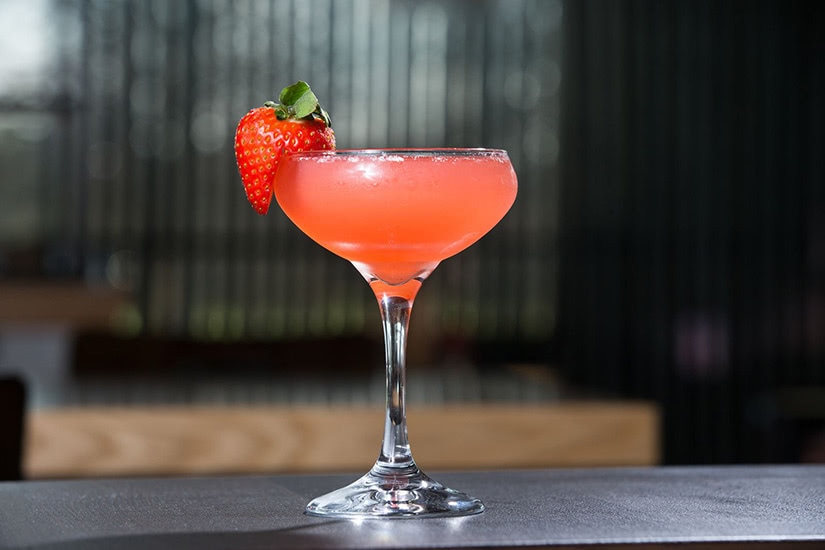 meilleure recette de cocktails strawberry fields - Luxe Digital