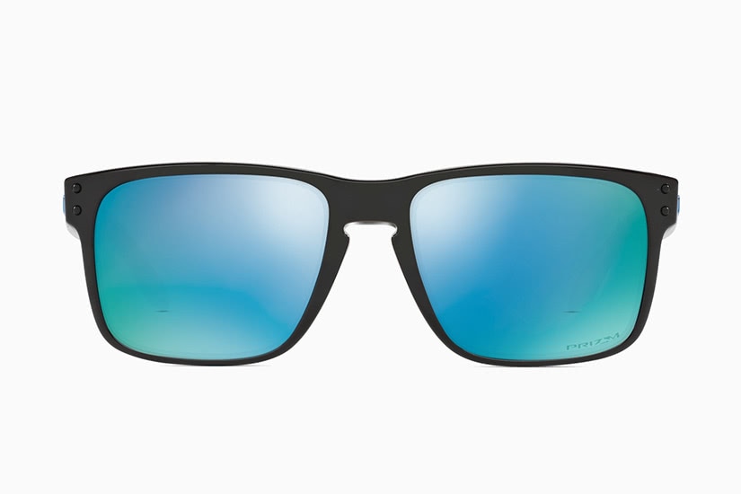 Meilleures lunettes de soleil pour hommes ski et motoneige Oakley Holbrook - Luxe Digital
