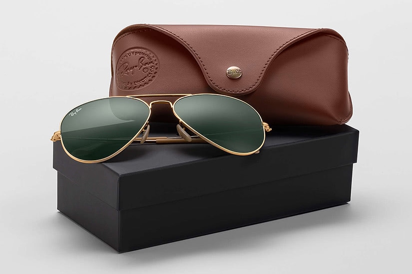 best sunglasses men premium ray-ban pouch - Luxe Digital