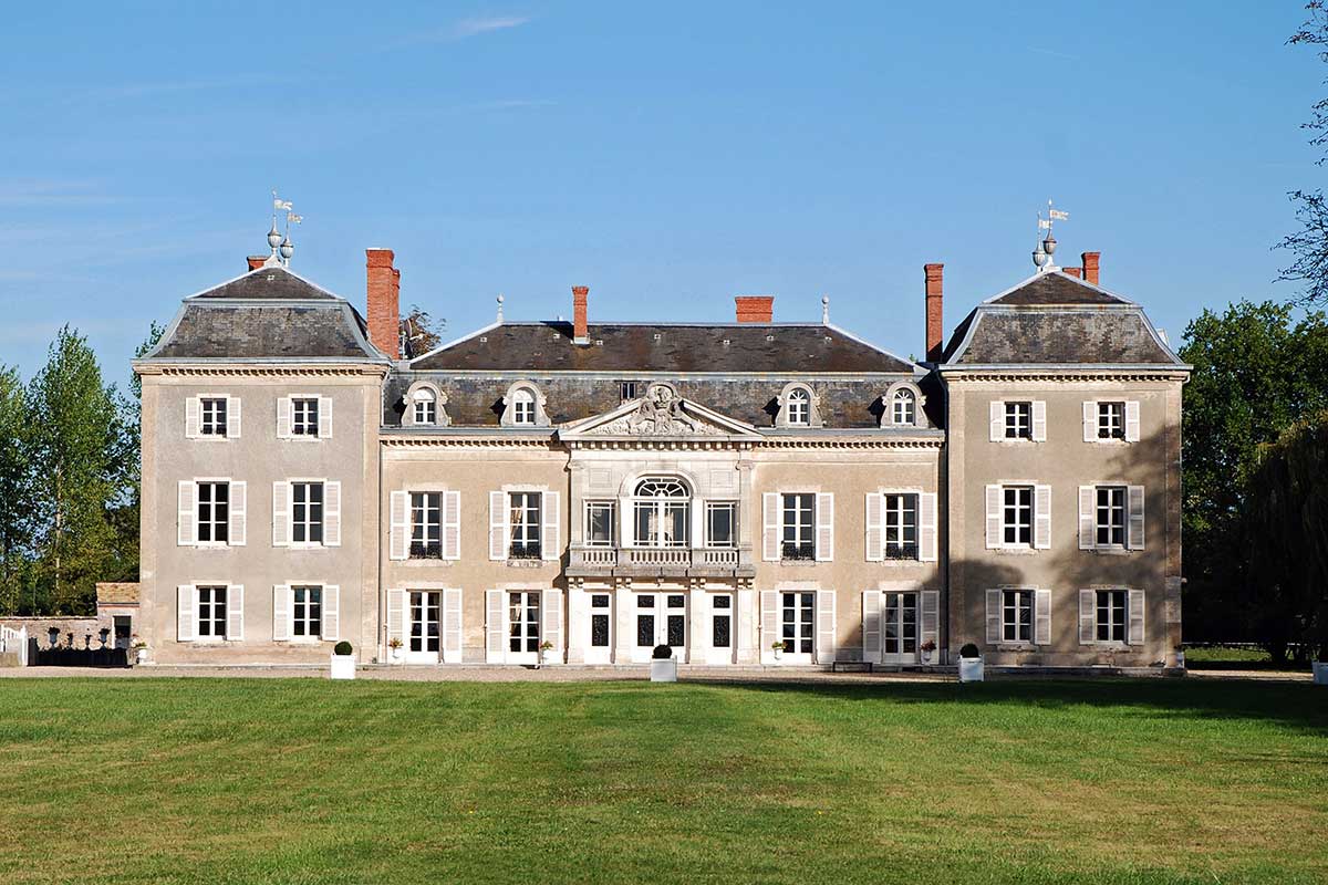 Les meilleurs sites de mariage Château de Varennes, France - Luxe Digital