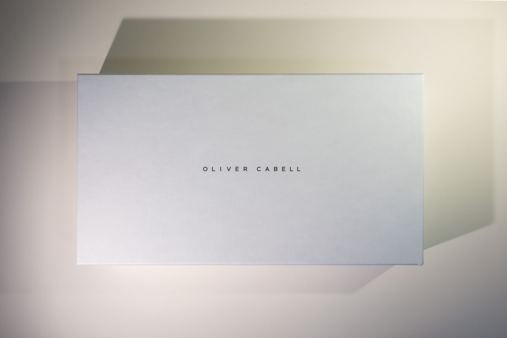 oliver cabell review low 1 sneakers box - Luxe Digital